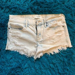 Cute Abercrombie & Fitch Denim Shorts